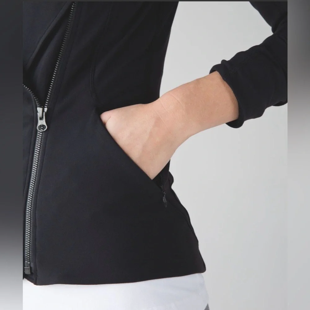 Lululemon Precision Jacket, Sz 6 - Picture 3 of 7